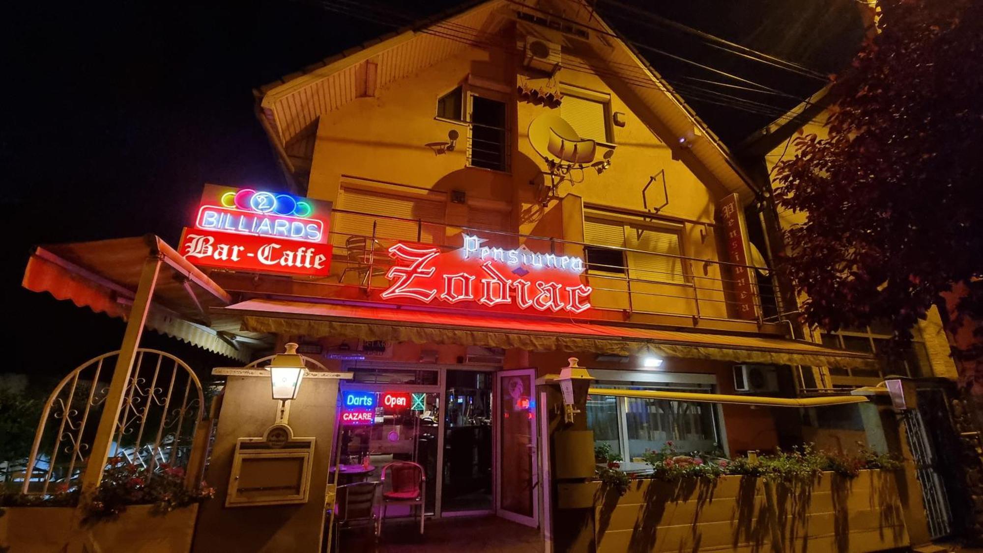 Pensiunea Zodiac Couette-café